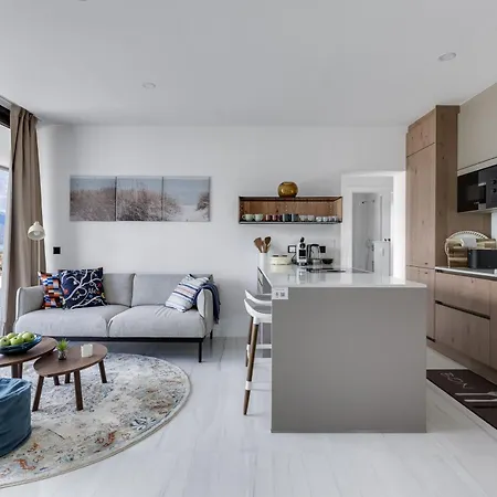Brand New With A Private Pool By The Sea, Near Zadar Vinjerac