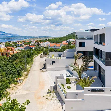 Brand New With A Private Pool By The Sea, Near Zadar Appartement Vinjerac